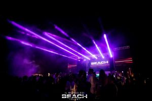 2-beach-fortedeimarmi-discoteca-mercoledi