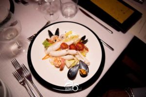 cena-ostras
